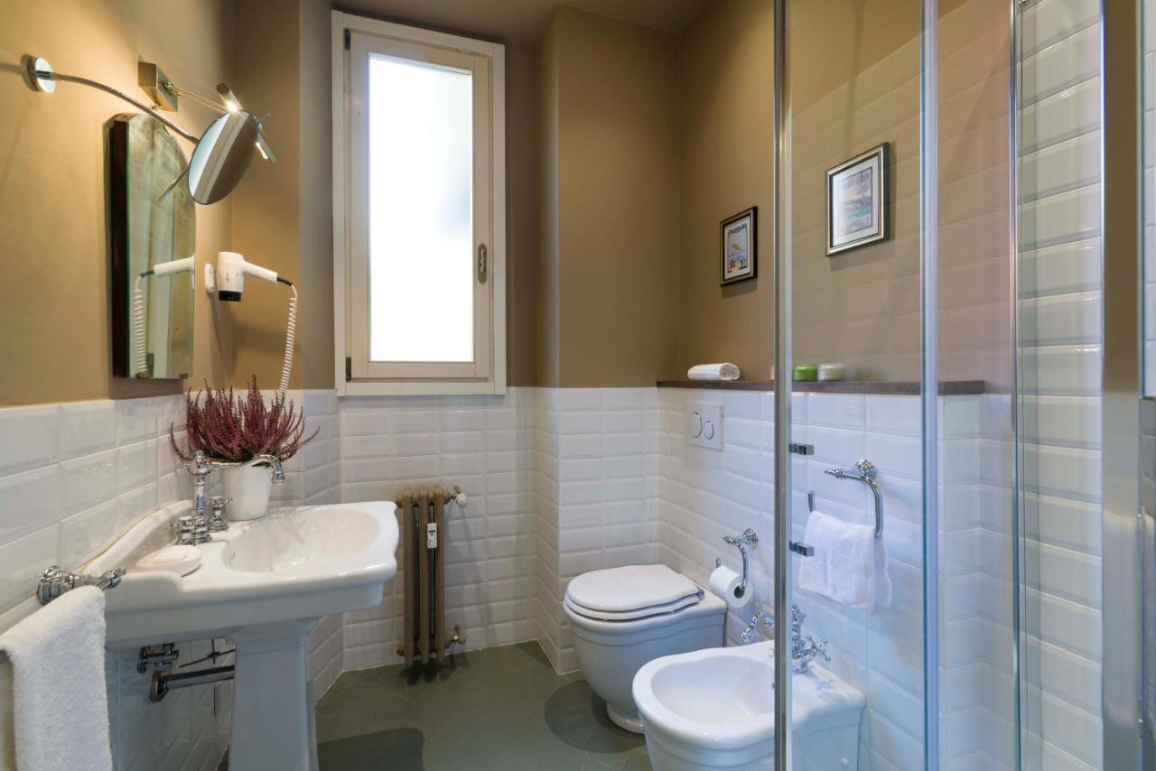 Frimi Boutique Rooms B&B Флоренция Экстерьер фото